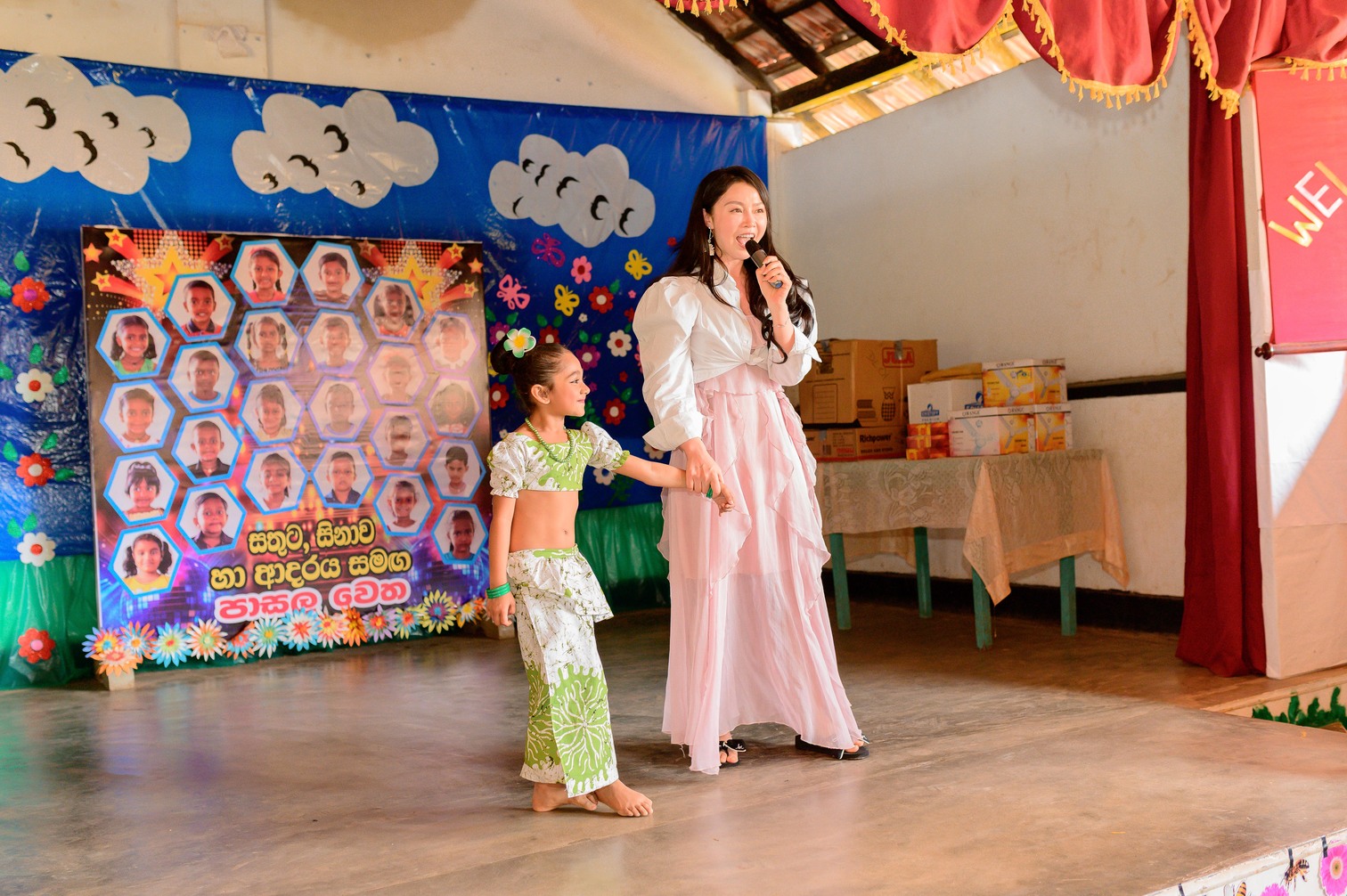 Chinese parent singing