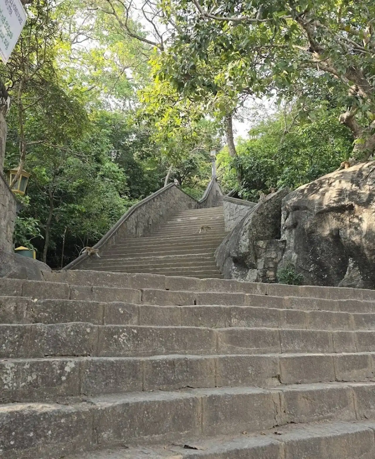 Dambulla Cave Temple